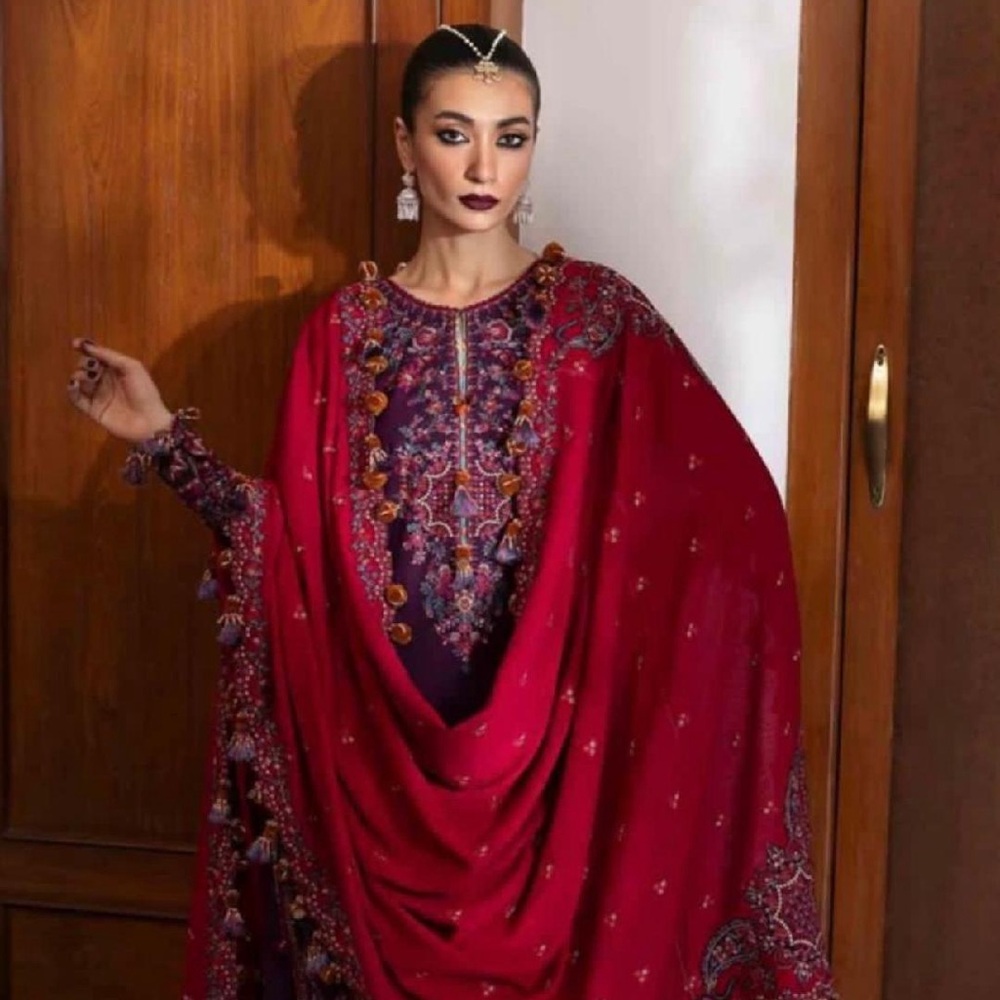 Beautiful  traditional Classic Collection Dress